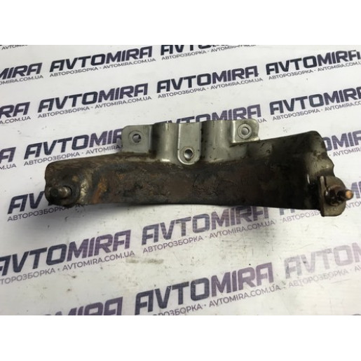 Кронштейн крепления турбины Fiat Doblo 1.3 MJTD 2000-2010 55217450